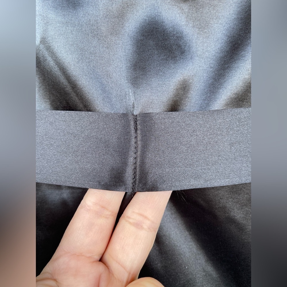 Pronovias Black Satin Robe one size - Picture 8 of 10